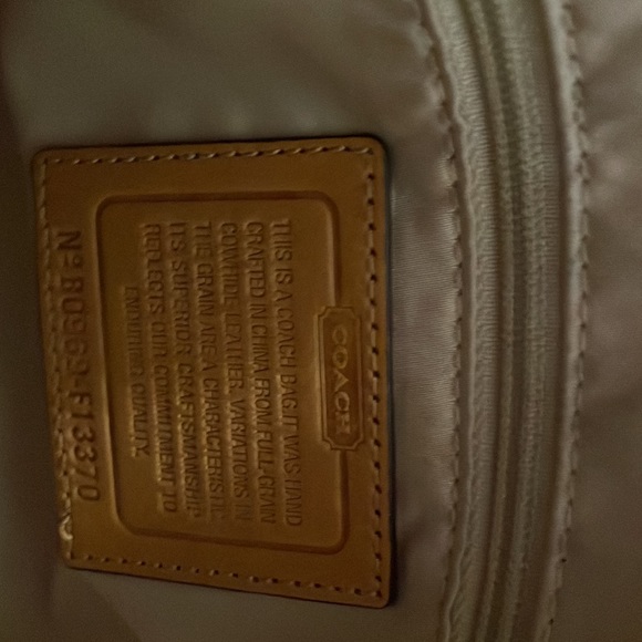 Coach Bag - Picture 5 of 7